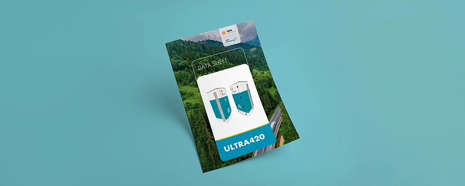 Cover der Shell-Broschüre “How to transition to an EV fleet while maintaining your pace of operations,” dargestellt in gestapelter Form.